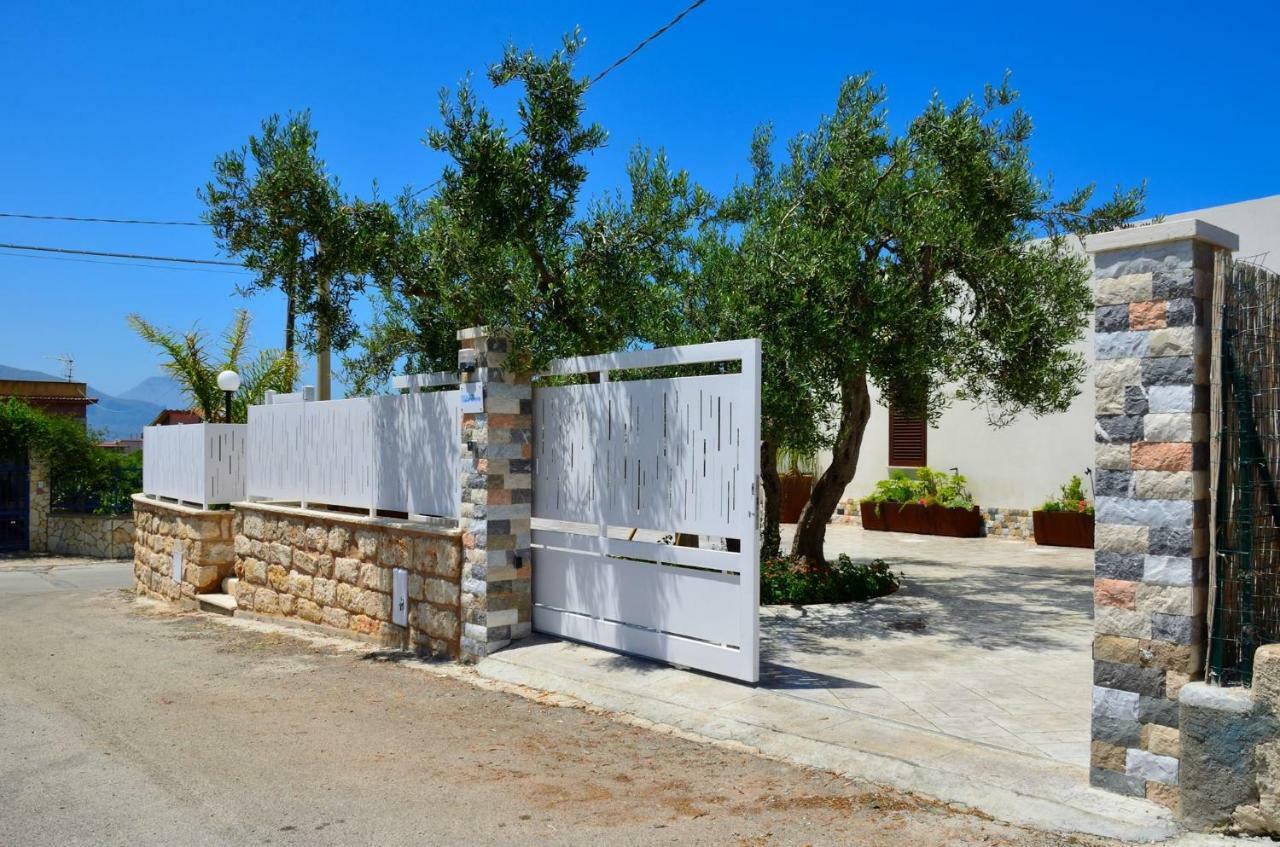 Villa Con Piscina Alcamo Marina Экстерьер фото