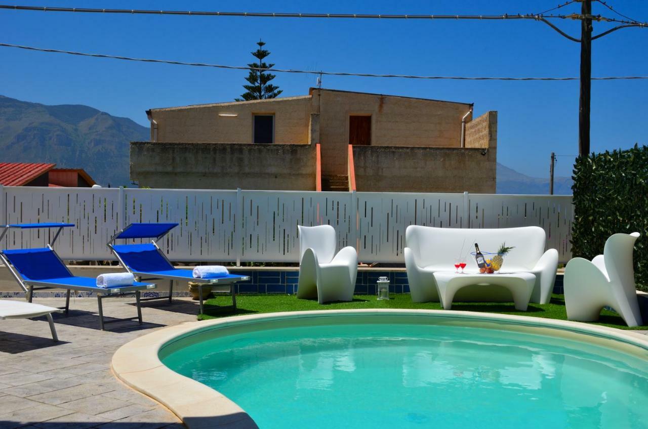 Villa Con Piscina Alcamo Marina Экстерьер фото